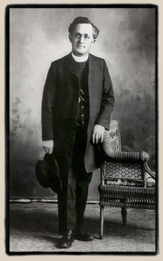 Father Schoener, Oregon period